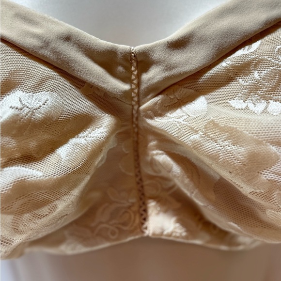 Wacoal Awareness Full Figure Seamless Wire Free Bra Sand 38D - Picture 14 of 15